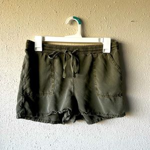 Women’s shorts